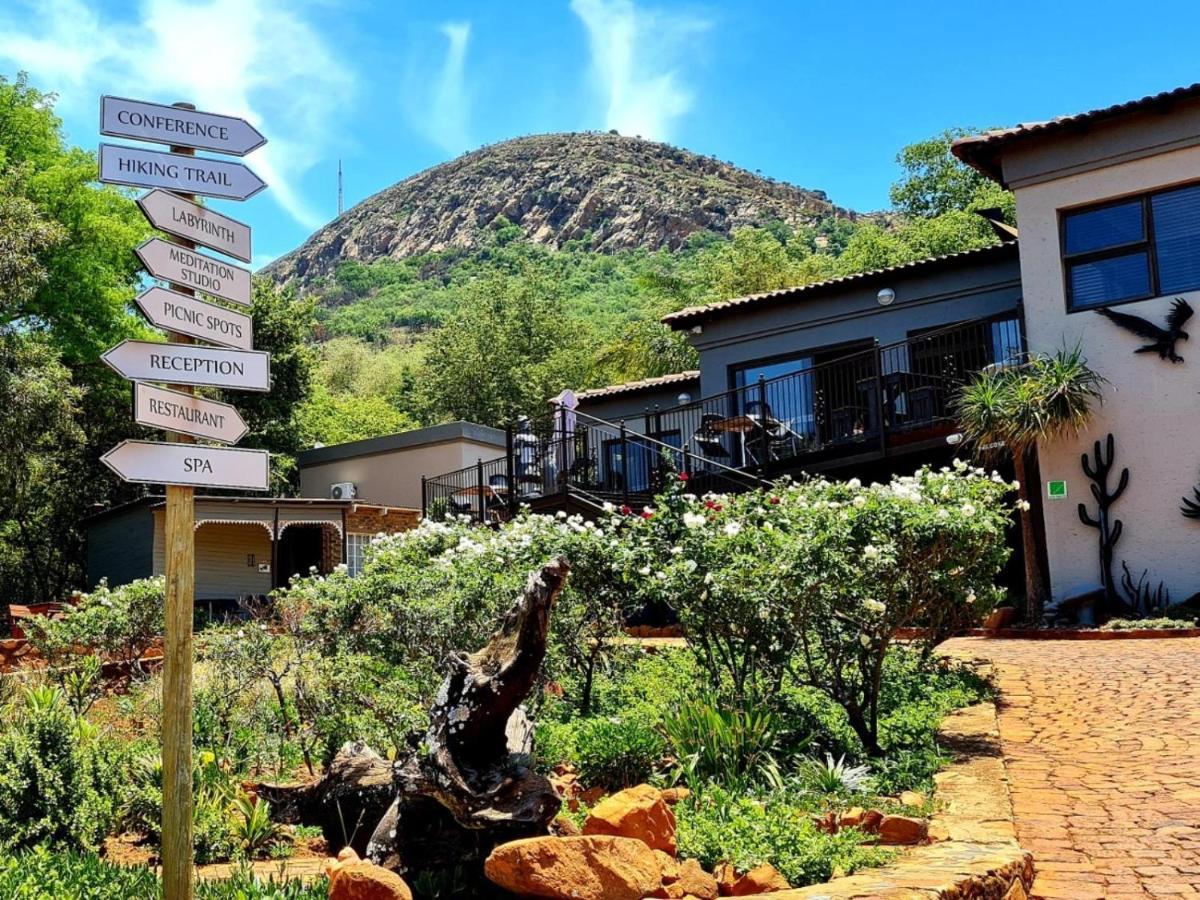 Magalies Mountain Lodge And Spa Hartbeespoort Ngoại thất bức ảnh