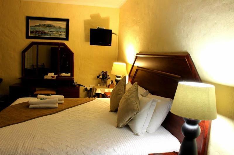 Magalies Mountain Lodge And Spa Hartbeespoort Ngoại thất bức ảnh